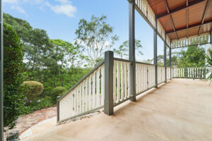 Castle Cove Front Painting Verandah Best Low Res 4